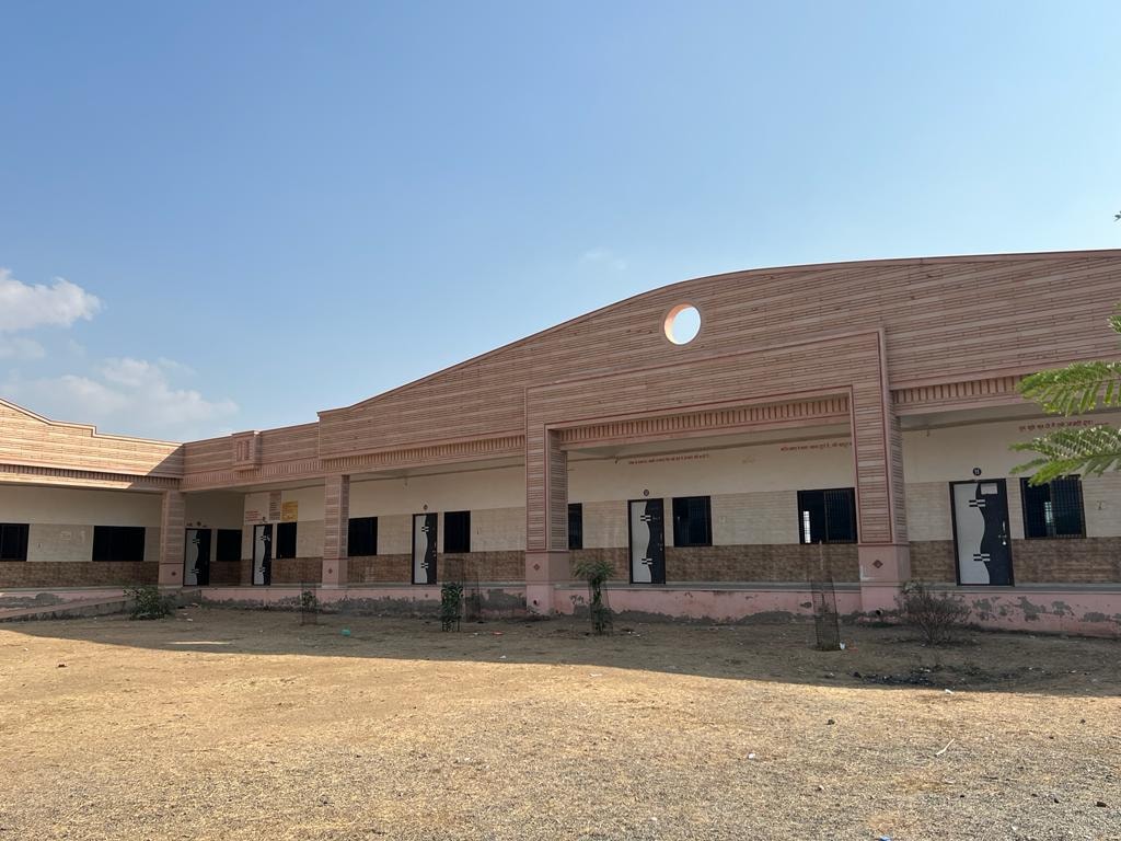 Sonigara High School, Dhana